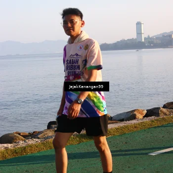 Runner Photo 6100774