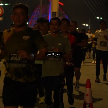 Runner Photo 6100789