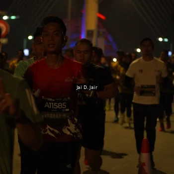 Runner Photo 6100801