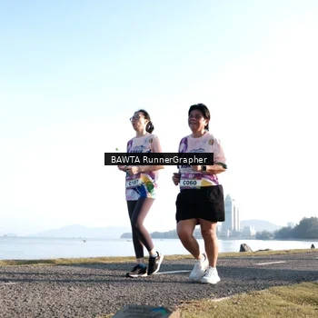 Runner Photo 6100875