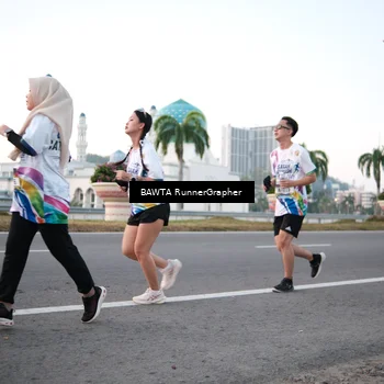 Runner Photo 6100904