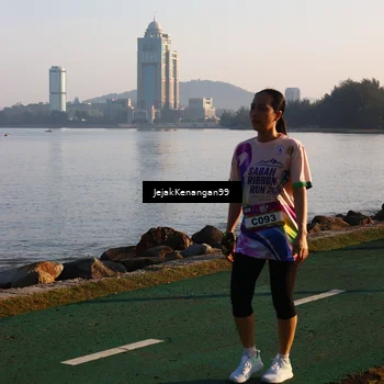 Runner Photo 6100916