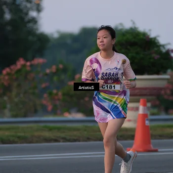 Runner Photo 6100919