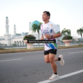Runner Photo 6100945