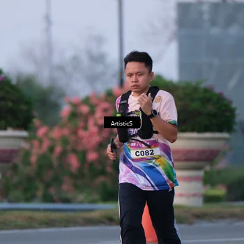Runner Photo 6100975