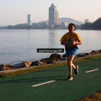 Runner Photo 6100989