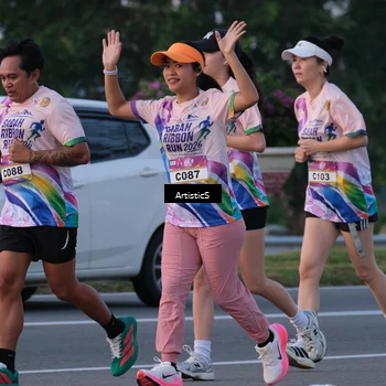 Runner Photo 6101071