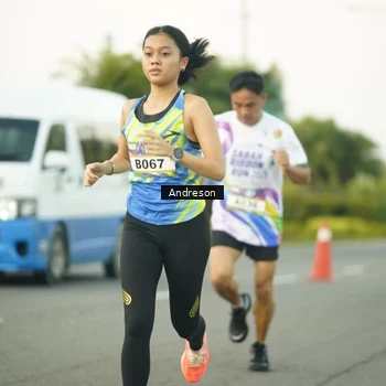 Runner Photo 6101117