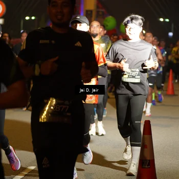 Runner Photo 6101164