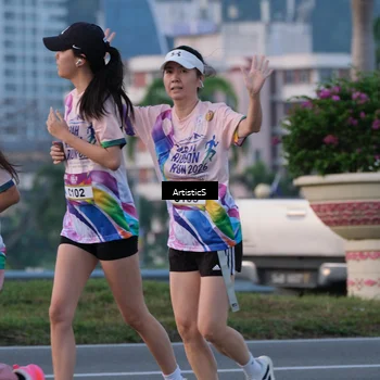 Runner Photo 6101175