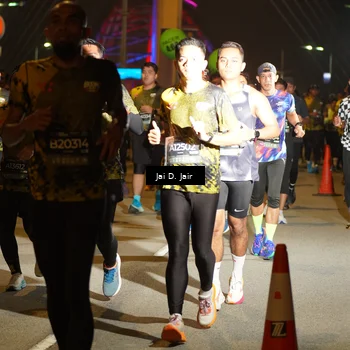 Runner Photo 6101221