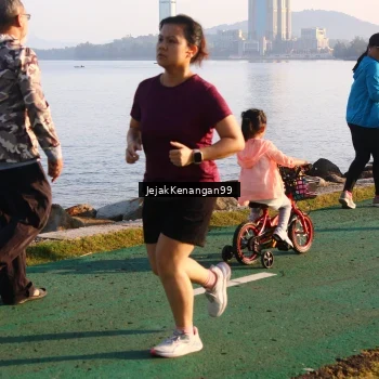 Runner Photo 6101248
