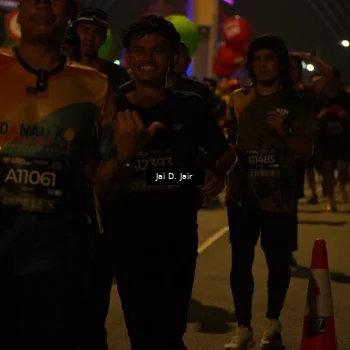 Runner Photo 6101347