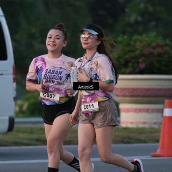 Runner Photo 6101354