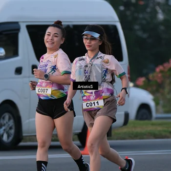 Runner Photo 6101359