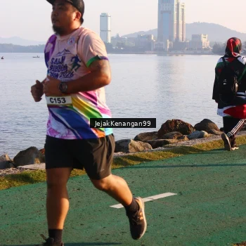Runner Photo 6101367