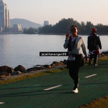 Runner Photo 6101374