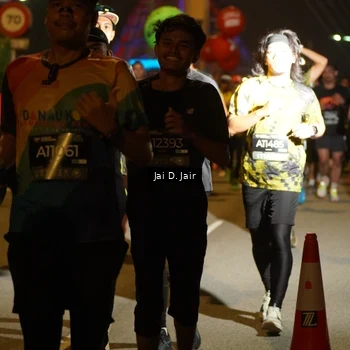 Runner Photo 6101417