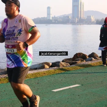 Runner Photo 6101440