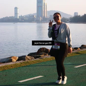 Runner Photo 6101453