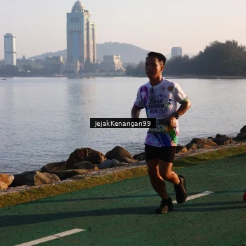Runner Photo 6101499