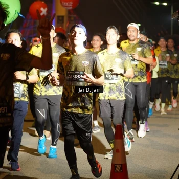 Runner Photo 6101523