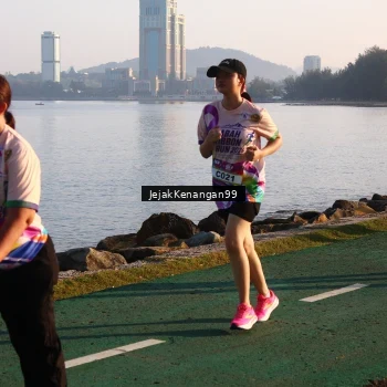 Runner Photo 6101583