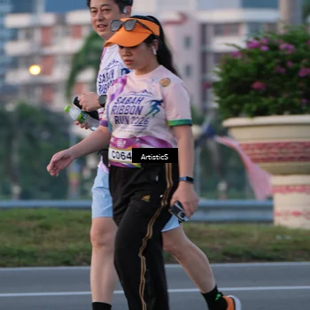 Runner Photo 6101716