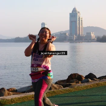 Runner Photo 6101794