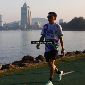 Runner Photo 6101823