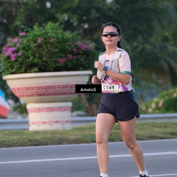 Runner Photo 6101838
