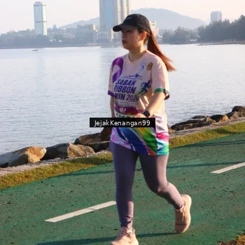 Runner Photo 6101853