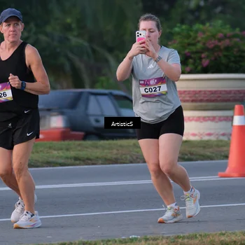 Runner Photo 6101908