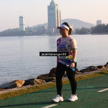 Runner Photo 6101909