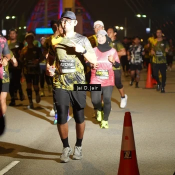 Runner Photo 6101941
