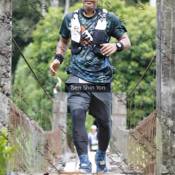 Runner Photo 61020