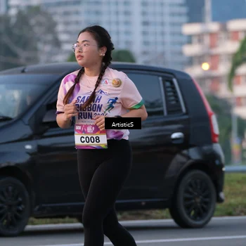 Runner Photo 6102048