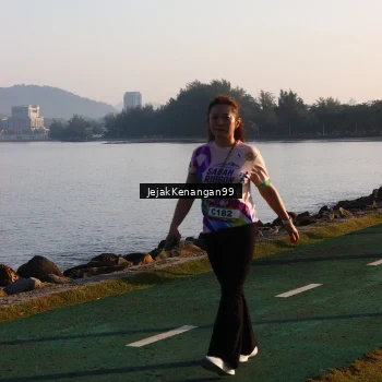 Runner Photo 6102054