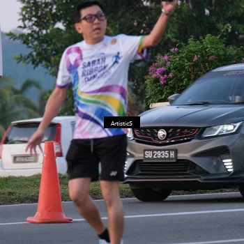 Runner Photo 6102058