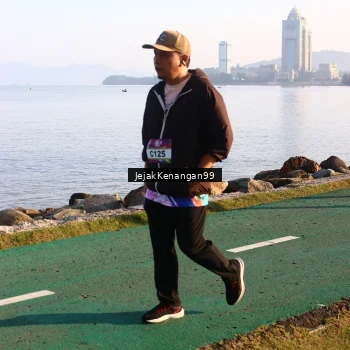 Runner Photo 6102130
