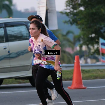 Runner Photo 6102146