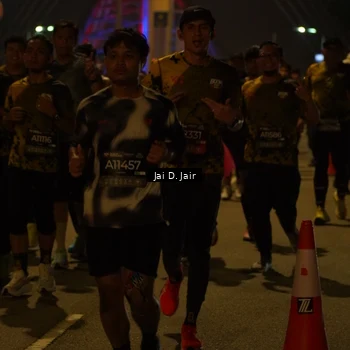 Runner Photo 6102147