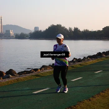 Runner Photo 6102172