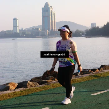 Runner Photo 6102195
