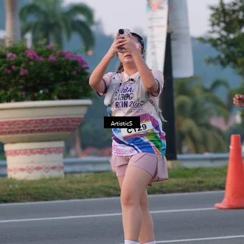 Runner Photo 6102198