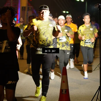Runner Photo 6102222
