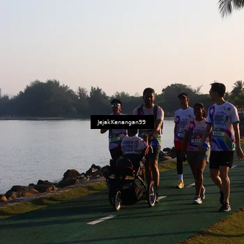 Runner Photo 6102252