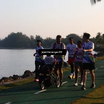 Runner Photo 6102265