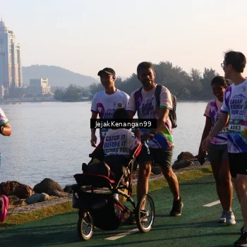 Runner Photo 6102340
