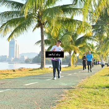 Runner Photo 6102399